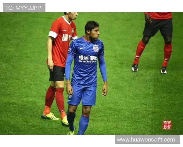 羽毛球盛宴：深入解析上海羽毛球队的实力与发展之路